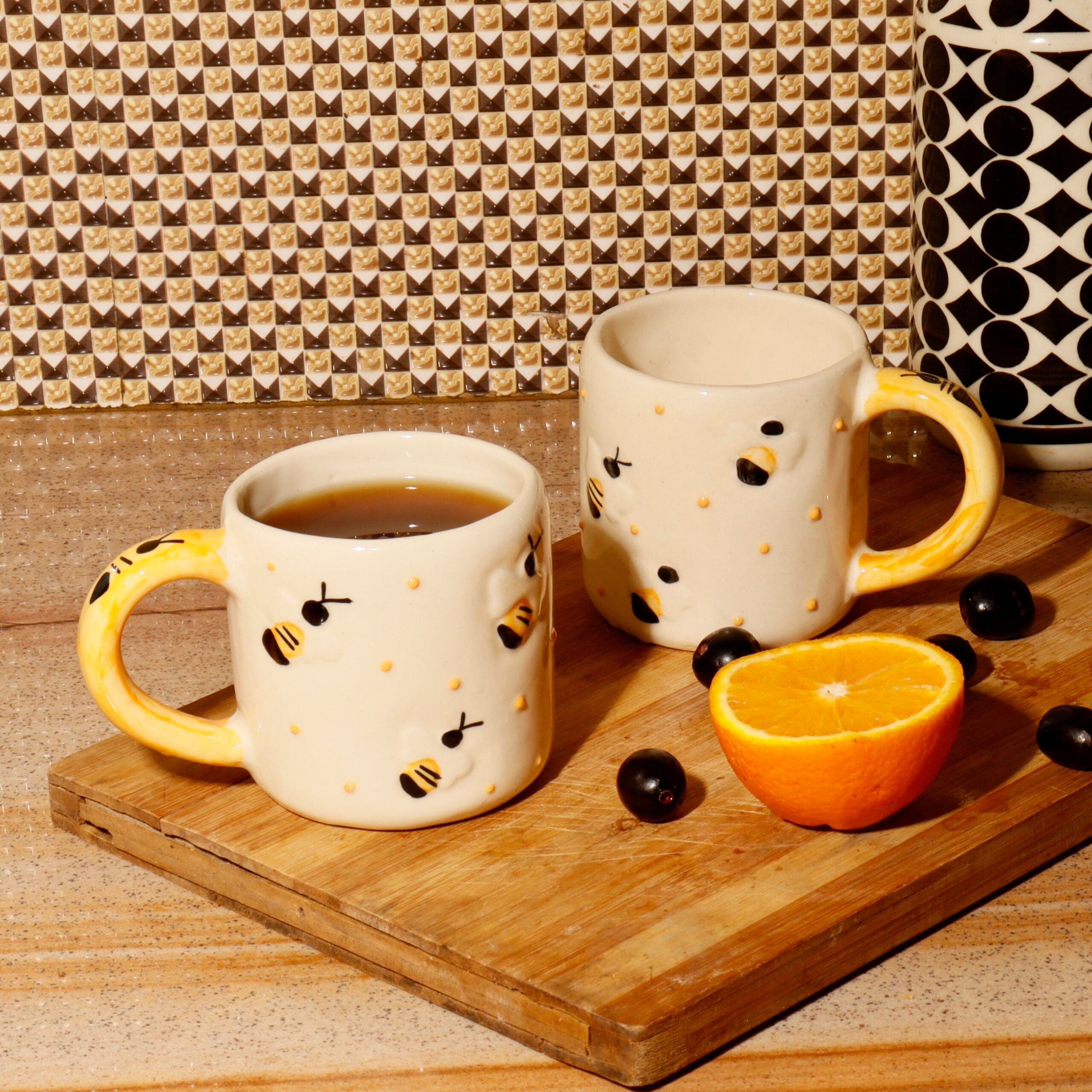 Handmade Honey Bee Ceramic Mugs by Khan Studio (Pack of 2)