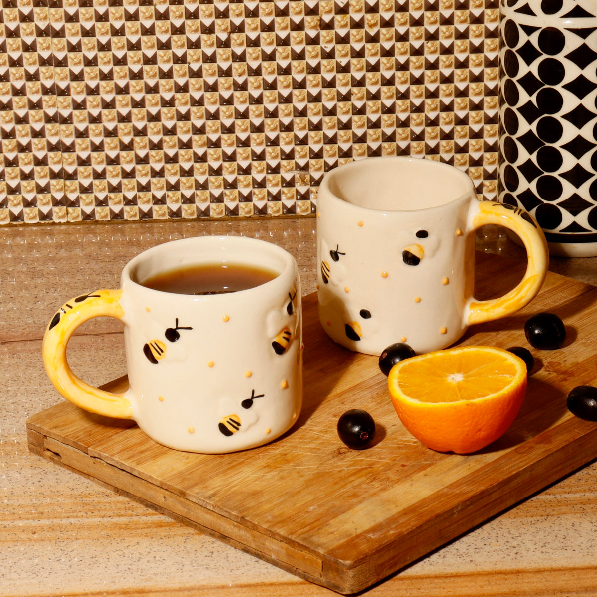 Handmade Honey Bee Ceramic Mugs by Khan Studio (Pack of 2)